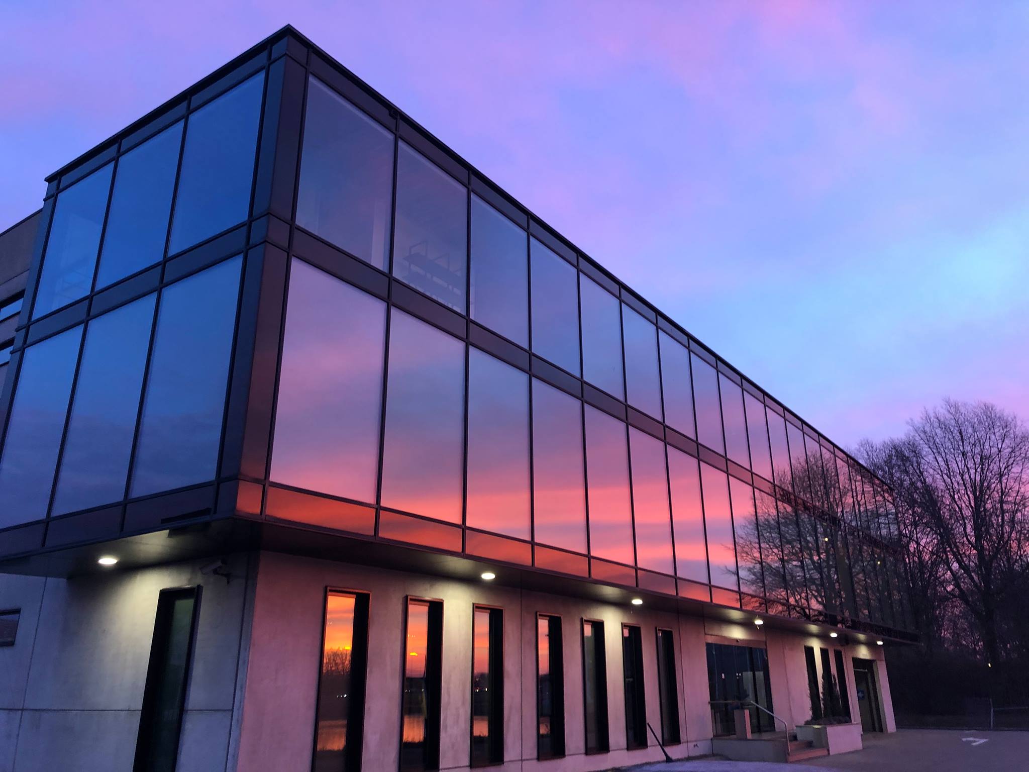 MAC-ZNL Gebouw